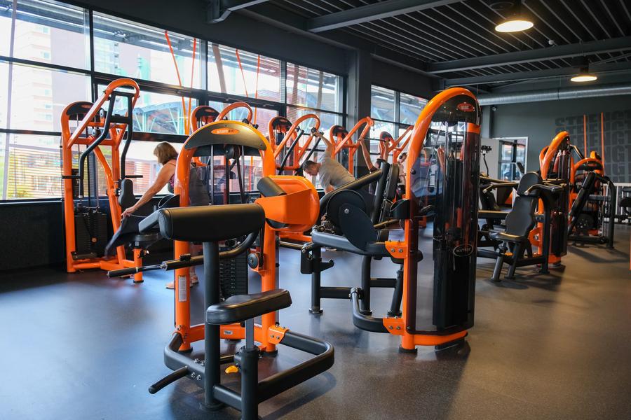 Basic-Fit Rijswijk Bogaardplein 24/7