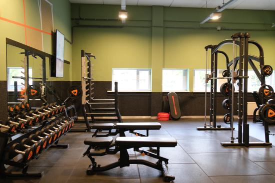 Basic-Fit Diemen Willem de Zwijgerlaan 24/7