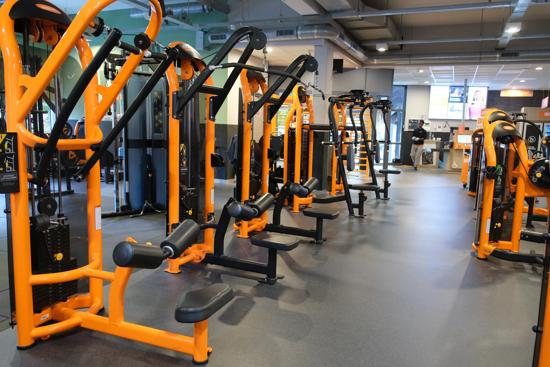 Basic-Fit Diemen Willem de Zwijgerlaan 24/7