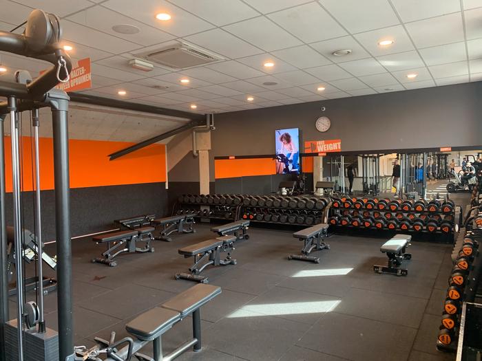 Basic-Fit Den Bosch Victorialaan 24/7