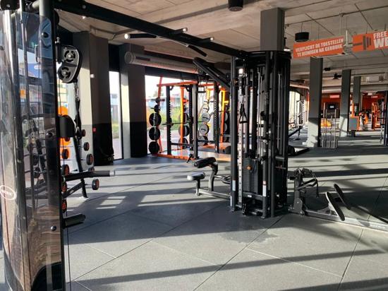 Basic-Fit Veenendaal Wolweg 24/7