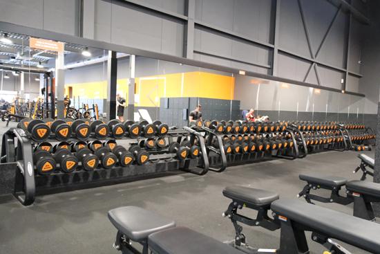 Basic-Fit Rotterdam Plompertstraat 24/7