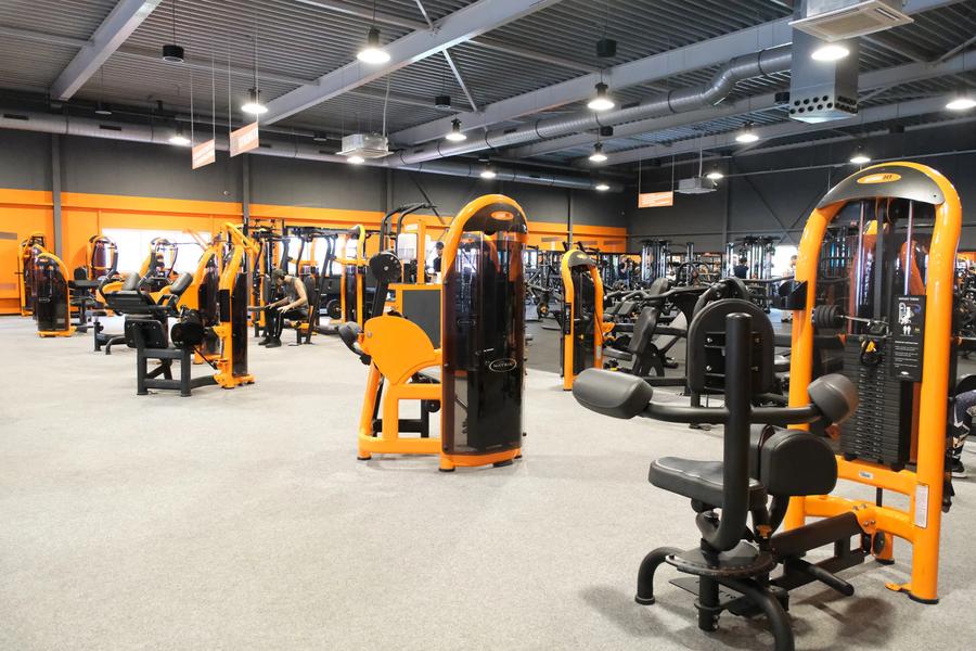 Basic-Fit Rotterdam Plompertstraat 24/7