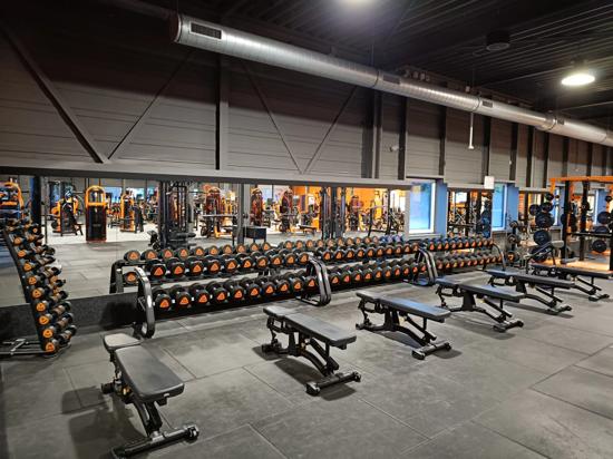 Basic-Fit Roermond Oranjelaan 24/7