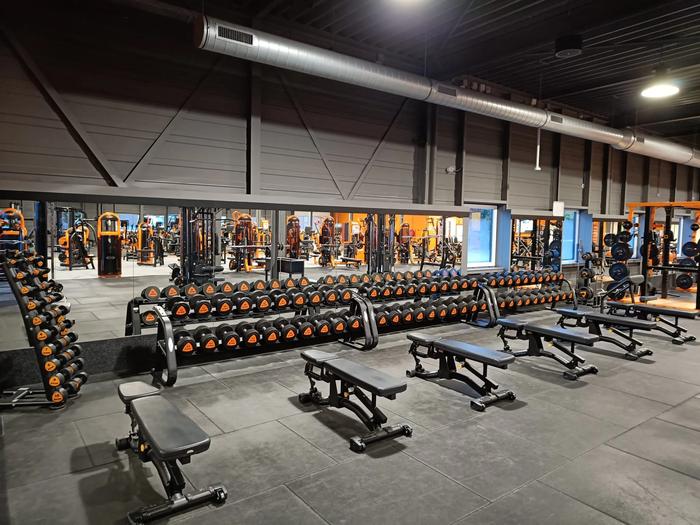 Basic-Fit Roermond Oranjelaan 24/7