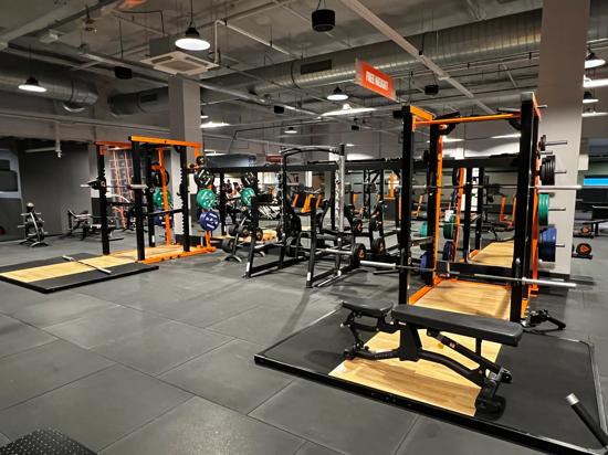 Basic-Fit Purmerend Willem Eggertstraat 24/7