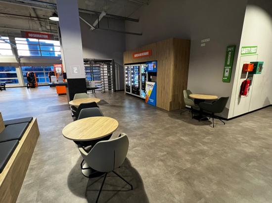 Basic-Fit Purmerend Willem Eggertstraat 24/7