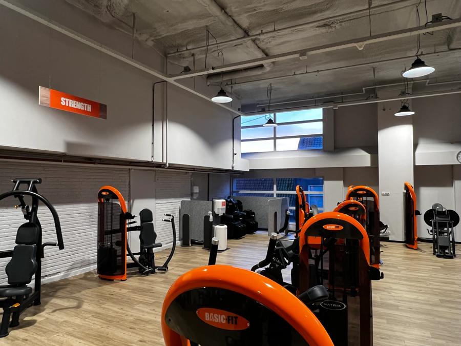 Basic-Fit Purmerend Willem Eggertstraat 24/7