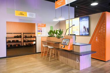 Basic-Fit Den Haag Stationsplein-Hofwijckstraat 24/7