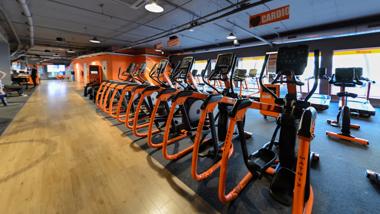 Basic-Fit Dordrecht Korte Parallelweg 24/7
