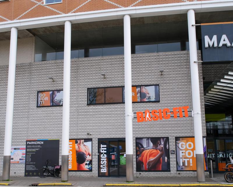 Basic-Fit Dordrecht Korte Parallelweg 24/7