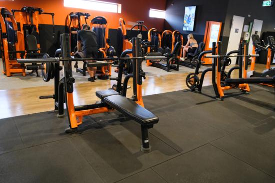 Basic-Fit Terneuzen Axelsestraat 24/7