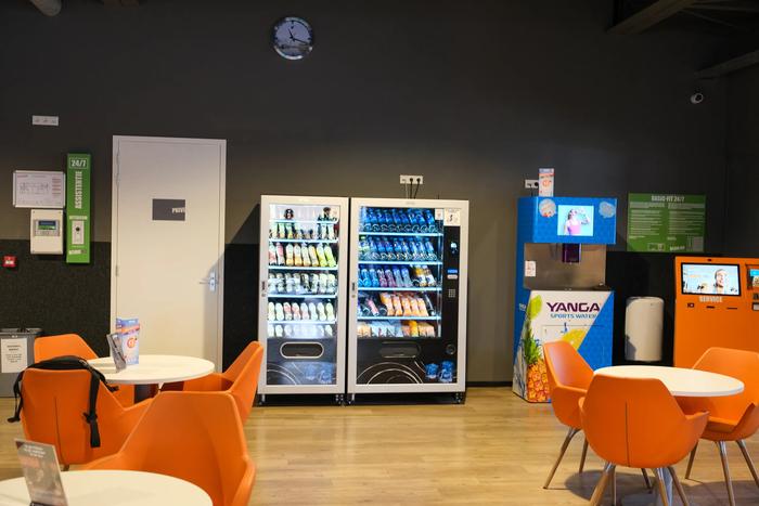 Basic-Fit Terneuzen Axelsestraat 24/7