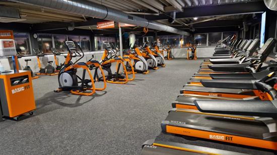 Basic-Fit Wijchen Kelvinstraat 24/7