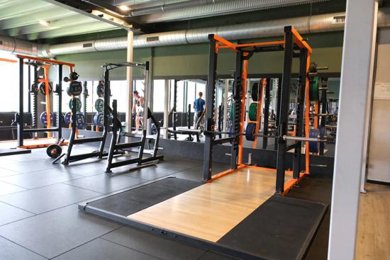 Basic-Fit Maassluis Elektraweg 24/7