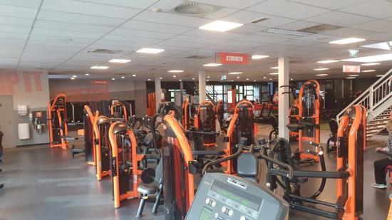 Basic-Fit Zoetermeer Koraalrood 24/7