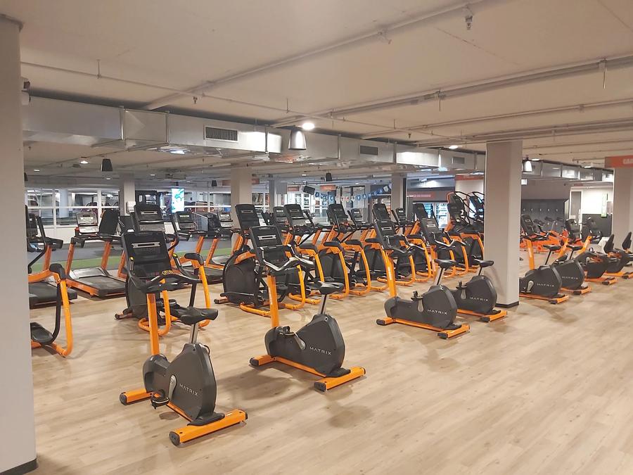 Basic-Fit Oldenzaal Nagelstraat 24/7