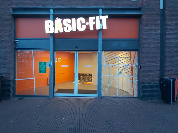 Basic-Fit Oldenzaal Nagelstraat 24/7