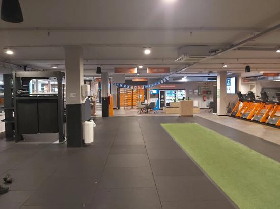 Basic-Fit Oldenzaal Nagelstraat 24/7