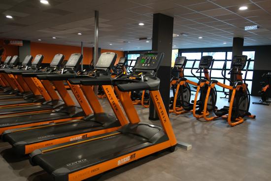 Basic-Fit Assen Nijverheidsweg 24/7