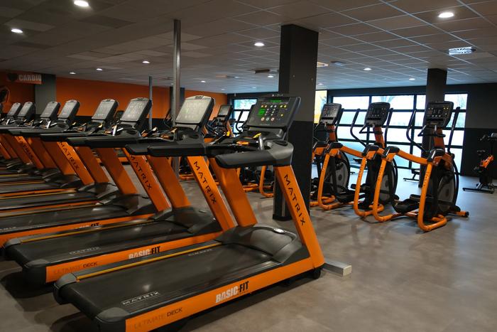 Basic-Fit Assen Nijverheidsweg 24/7