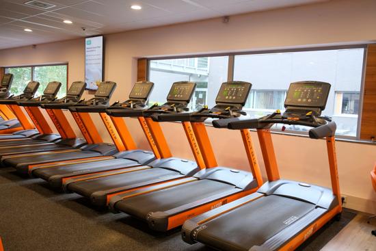 Basic-Fit Haarlem Bijdorplaan 24/7