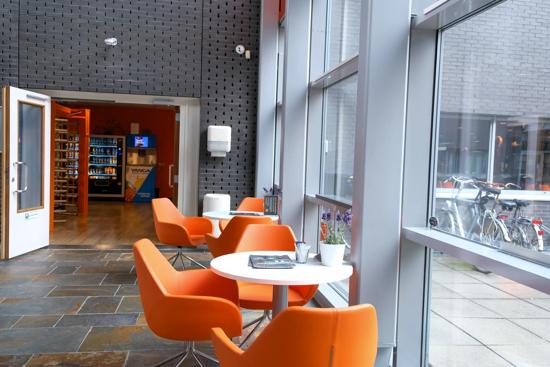 Basic-Fit Haarlem Bijdorplaan 24/7