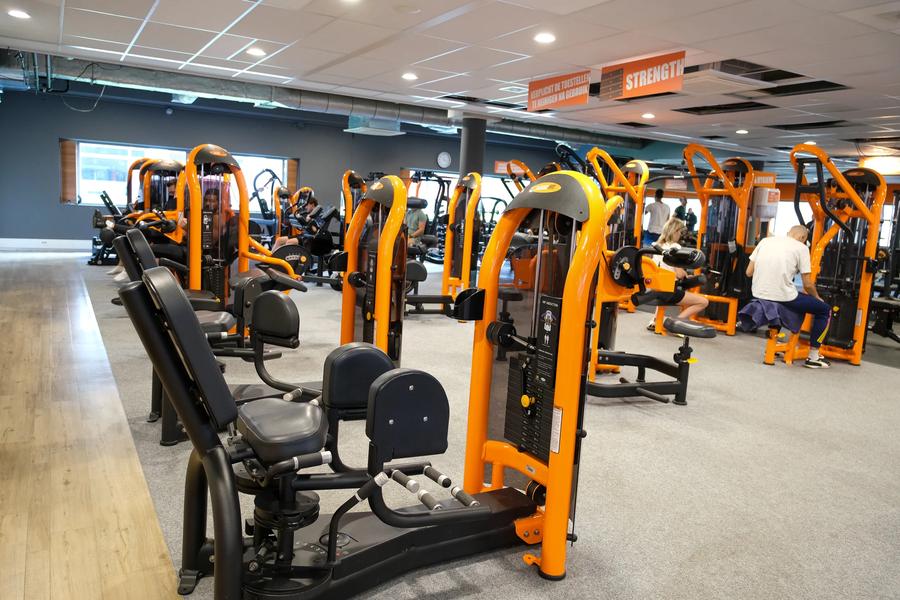 Basic-Fit Haarlem Bijdorplaan 24/7