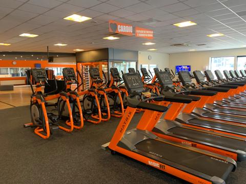 Basic-Fit Meppel Industrieweg 24/7