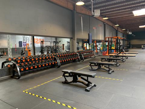 Basic-Fit Meppel Industrieweg 24/7