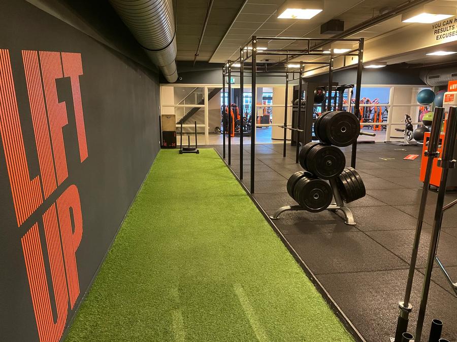 Basic-Fit Rotterdam Delftseplein 24/7