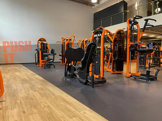 Basic-Fit Rotterdam Delftseplein 24/7