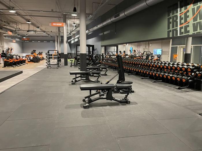 Basic-Fit Amsterdam Johan Cruijffboulevard 24/7