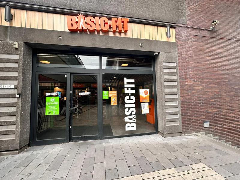Basic-Fit Amsterdam Bos en Lommerplein 24/7