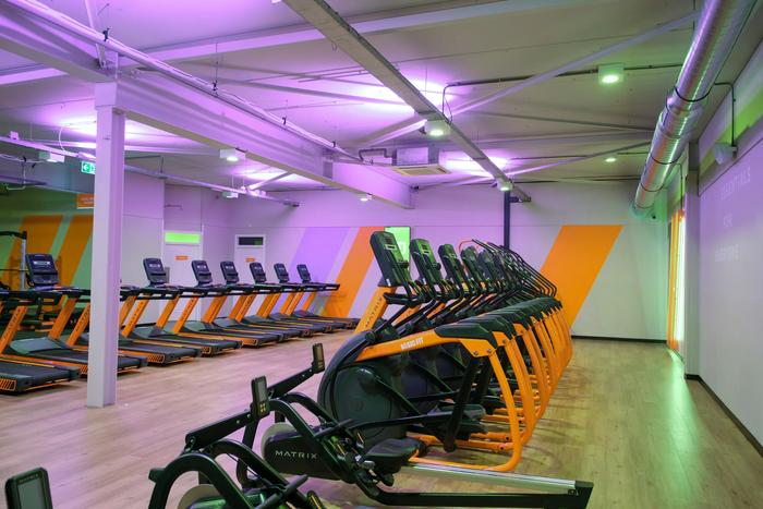 Basic-Fit Badhoevedorp Sloterweg 24/7