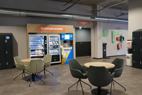 Basic-Fit Veendam Veenlustpassage 24/7