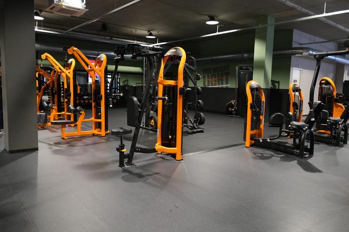 Basic-Fit Veendam Veenlustpassage 24/7