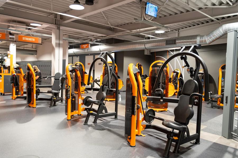 Basic-Fit Dordrecht P.A. de Kok-plein