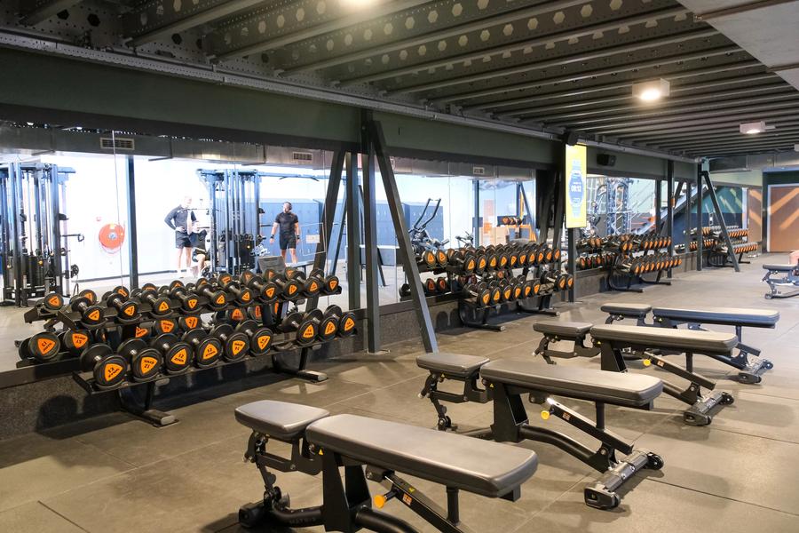 Basic-Fit Hillegom Stationsweg 24/7