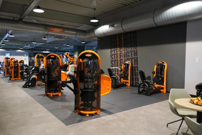 Basic-Fit Hoogezand Hazenleger 24/7