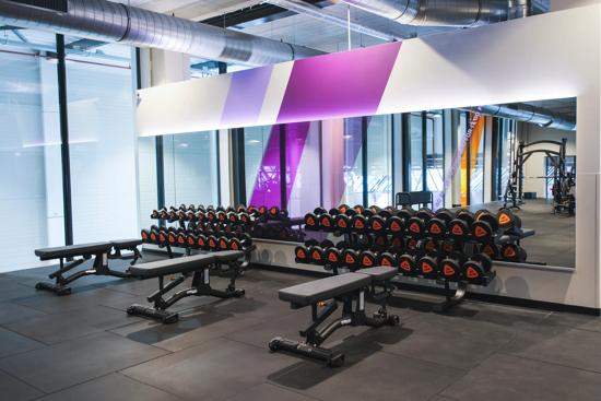 Basic-Fit Groningen Dierenriemstraat 24/7