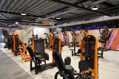 Basic-Fit Dokkum Rondweg-west 24/7