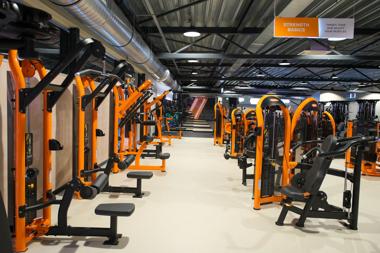 Basic-Fit Dokkum Rondweg-west 24/7