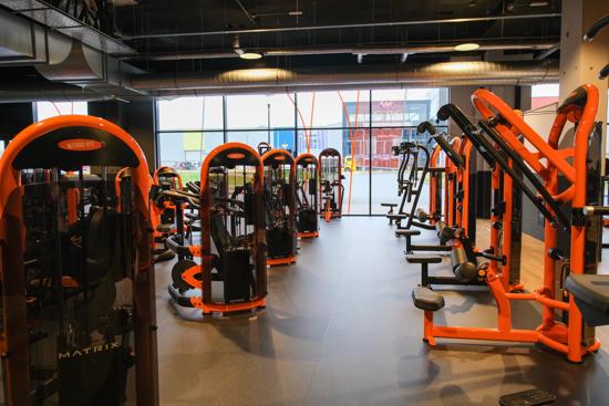 Basic-Fit Leeuwarden Stadionplein 24/7