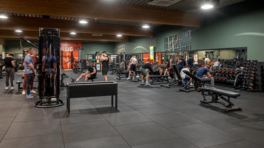 Basic-Fit Diepenbeek Universiteit 24/7