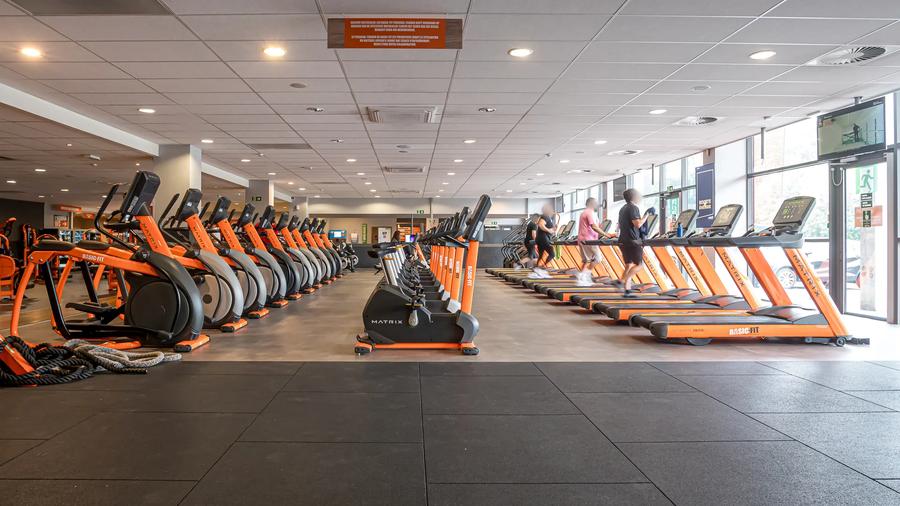 Basic-Fit Wemmel Steenweg op Brussel 24/7