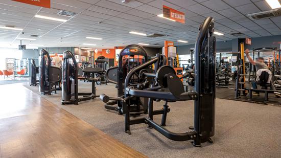 Basic-Fit Borsbeek Frans Beirenslaan 24/7