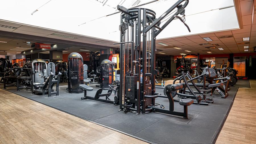 Basic-Fit Brussels Madou 24/7