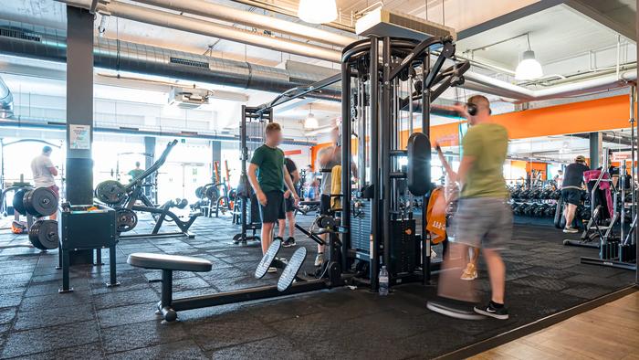 Basic-Fit Sint-Niklaas Prins Boudewijnlaan 24/7