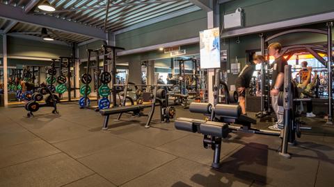 Basic-Fit Brugge Maalsesteenweg 24/7